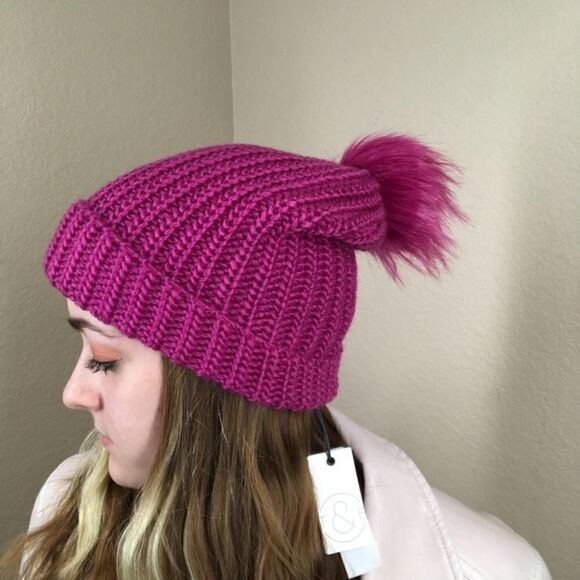 New Treasure & Bond Magenta Knit Pom Beanie (F3) - Picture 2 of 7
